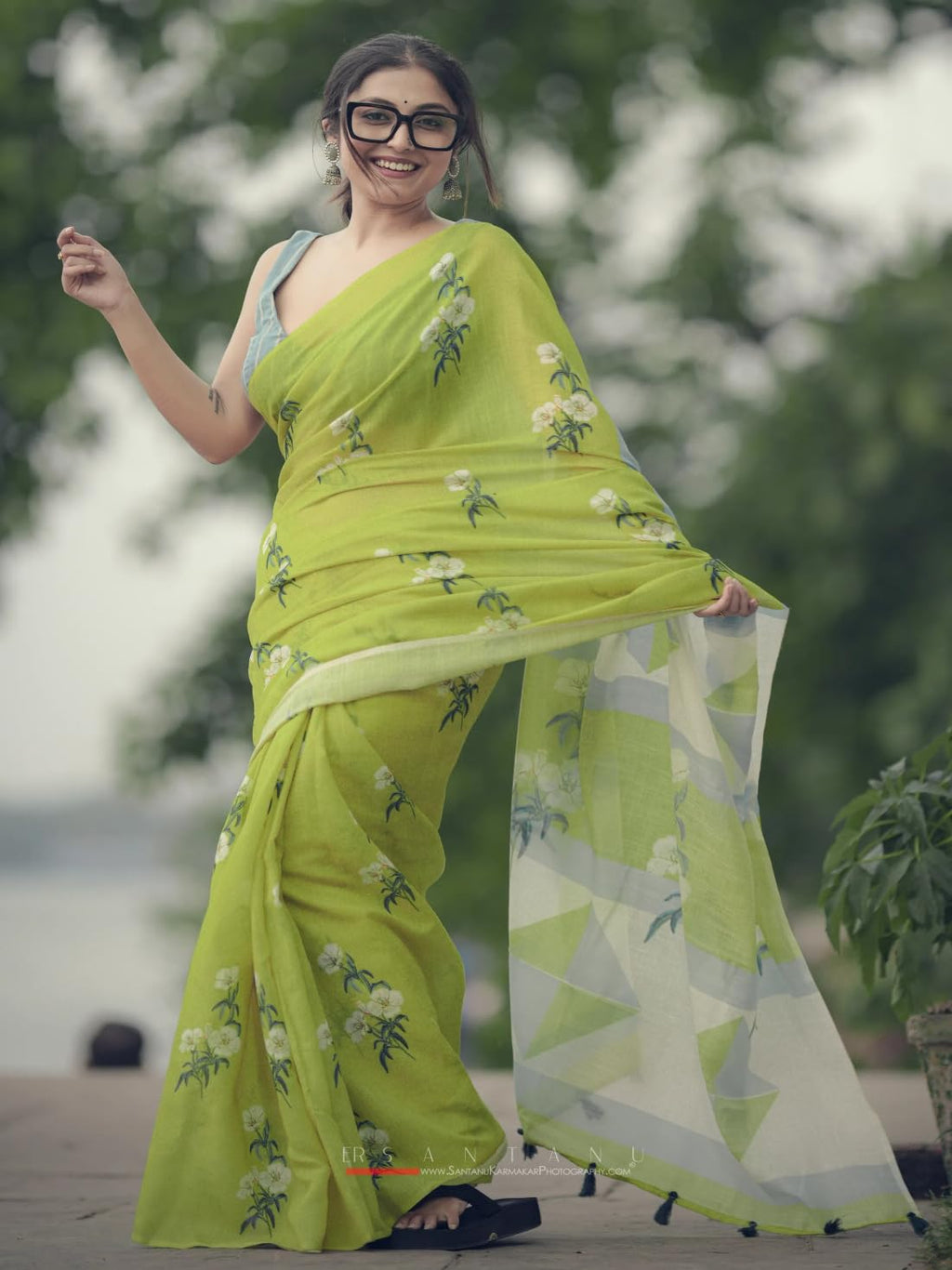 Ki2 FASHION Women Digital Printed Linen Cotton Zari Border Saree with Unstitched Blouse Piece